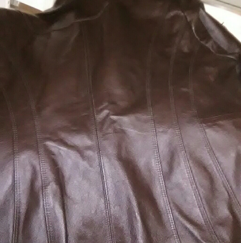 Leather Jacket✨ - Picture 2 of 3